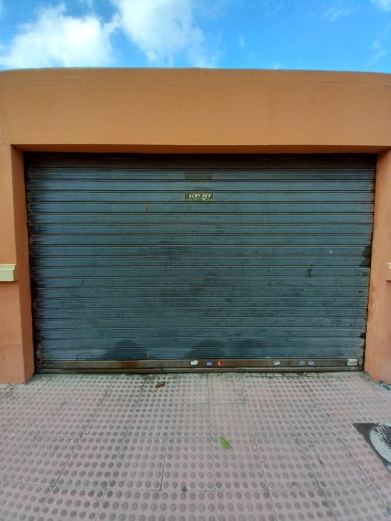 Luksus-Talo myynnissä  FUENGIROLA PUERTO DEPORTIVO (Fuengirola), 665.000 € (Ref.: 2035)
